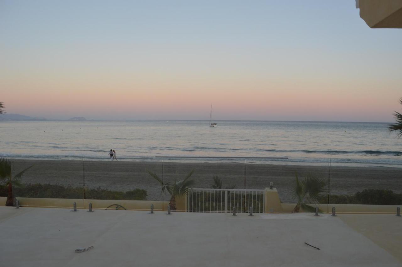 Excepcional Apartamento Amanecer Al Borde De Playa Y Mar, En Chalet Roquetes Alicante Exterior photo