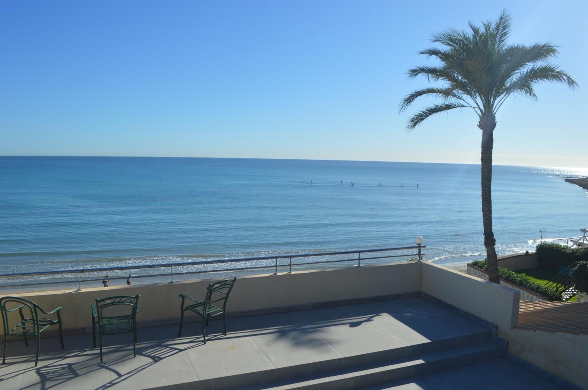 Excepcional Apartamento Amanecer Al Borde De Playa Y Mar, En Chalet Roquetes Alicante Exterior photo