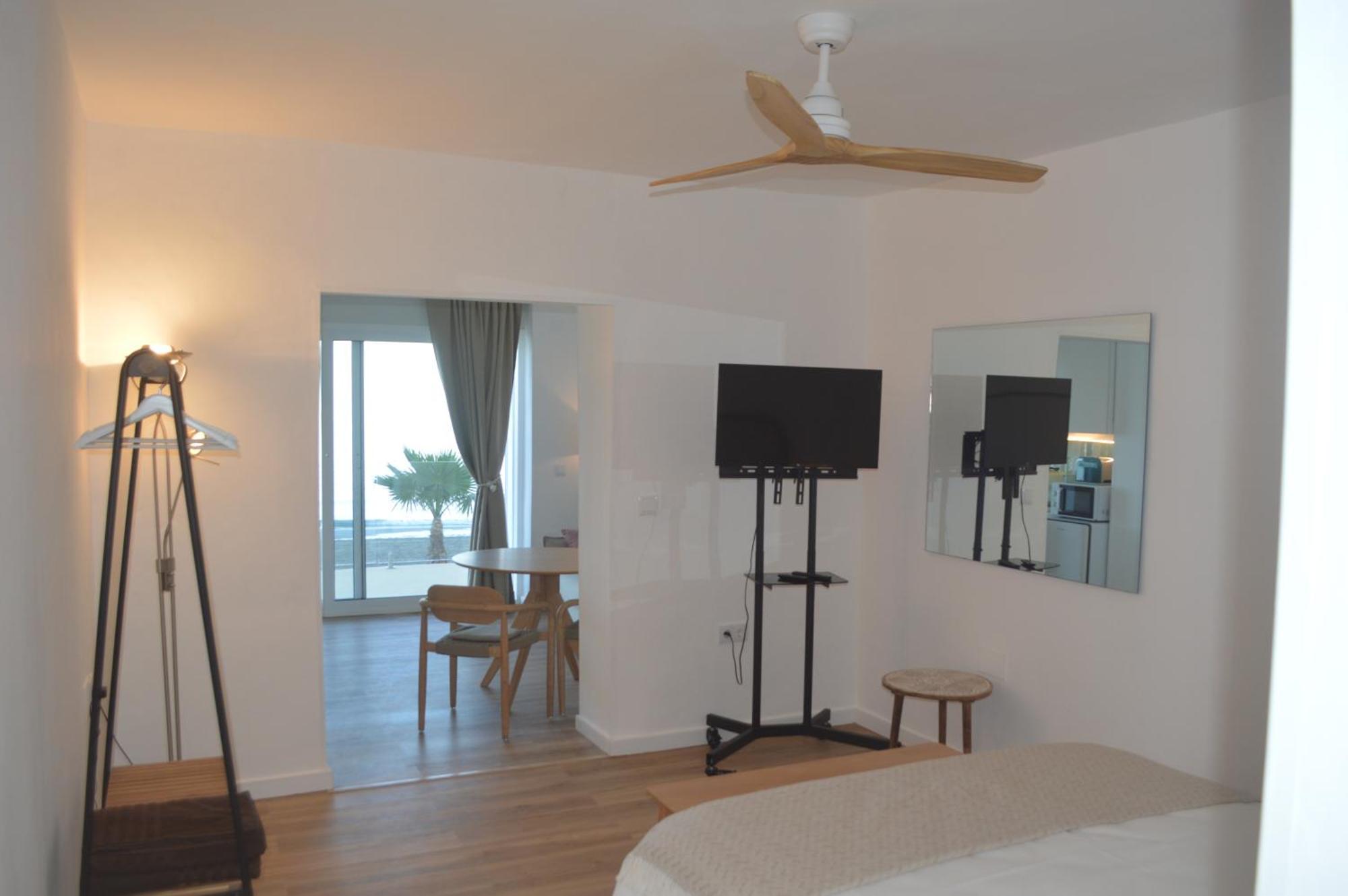 Excepcional Apartamento Amanecer Al Borde De Playa Y Mar, En Chalet Roquetes Alicante Exterior photo